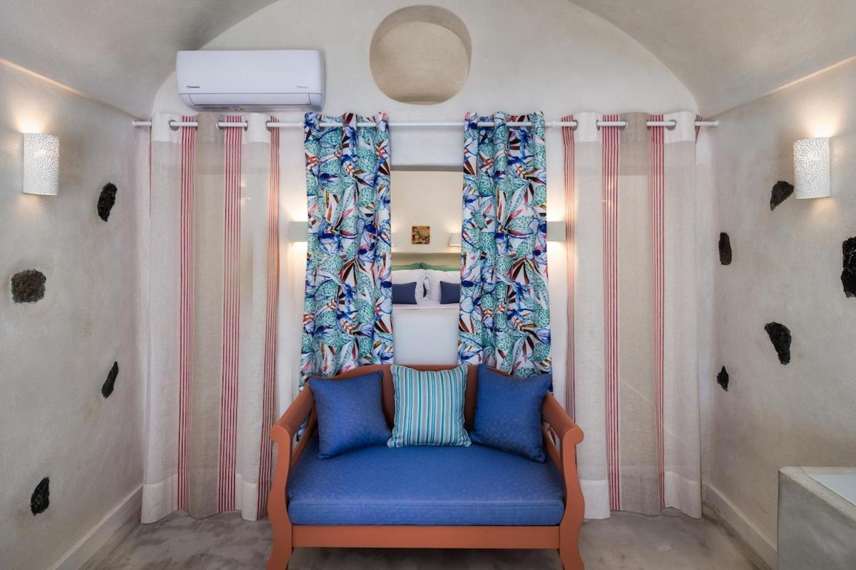 Villa Gilbert'S Cave With Cave Jacuzzi Megalokori Exterior foto